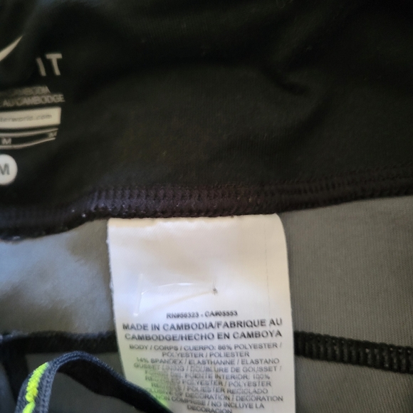 Nike Dri Fit Grey Absract Design Leggings - Picture 13 of 13